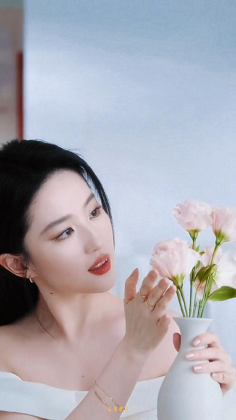 刘亦菲